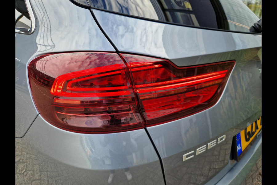 Kia Ceed Sportswagon 1.6 GDI PHEV DynamicPlusLine | Dodehoek | Key-Less | Stoelverwarming | Licht- en Regensensor |