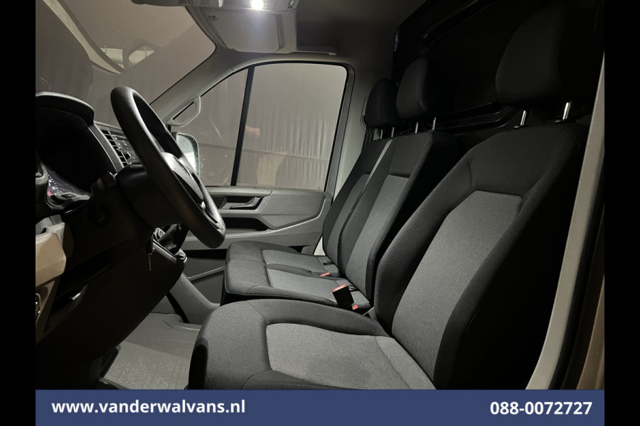 Volkswagen Crafter 2.0 TDI 141pk L3H2 L2H1 Euro6 Airco | Camera | Apple Carplay | Android Auto Bijrijdersbank, 3000kg trekvermogen
