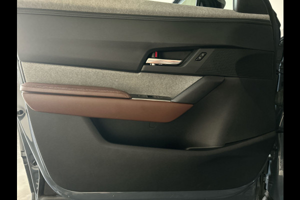 Mazda MX-30 e-SkyActiv 145 First Edition 36 kWh | Achteruitrijcamera | Adaptieve cruise control | Head-up Display | Verwarmde voorstoelen