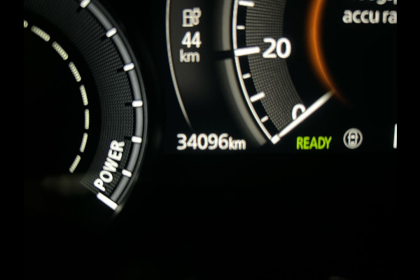 Mazda MX-30 e-SkyActiv 145 First Edition 36 kWh | Achteruitrijcamera | Adaptieve cruise control | Head-up Display | Verwarmde voorstoelen