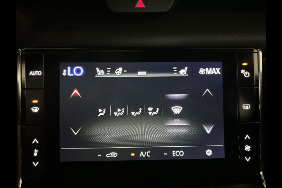 Mazda MX-30 e-SkyActiv 145 First Edition 36 kWh | Achteruitrijcamera | Adaptieve cruise control | Head-up Display | Verwarmde voorstoelen