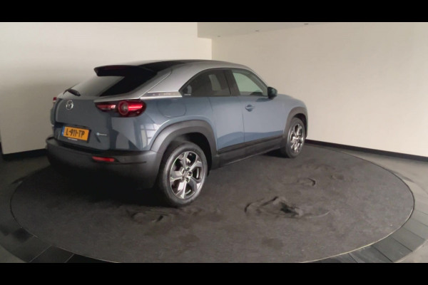 Mazda MX-30 e-SkyActiv 145 First Edition 36 kWh | Achteruitrijcamera | Adaptieve cruise control | Head-up Display | Verwarmde voorstoelen