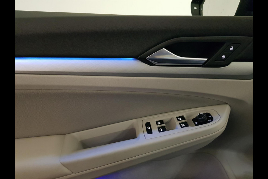 Volkswagen Golf 1.5 eTSI 150pk DSG Life | Navigatie | Climate Control | Camera | Parkeer sensoren | DAB | Led | Lichtmetalen velgen