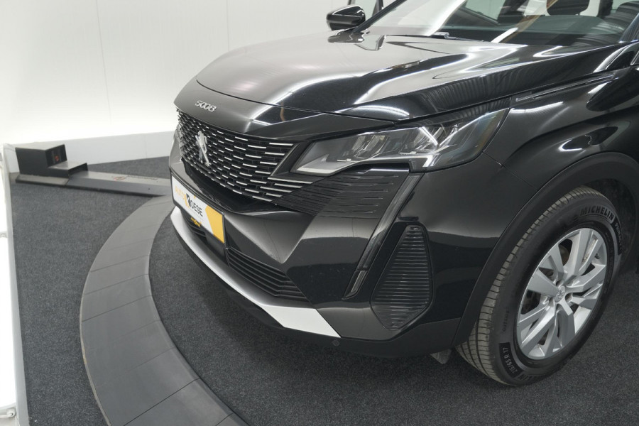 Peugeot 5008 PureTech 130 EAT8 Active | 7 Zitplaatsen | Camera | Navigatie | Apple Carplay | Parkeersensoren