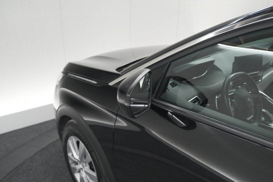 Peugeot 5008 PureTech 130 EAT8 Active | 7 Zitplaatsen | Camera | Navigatie | Apple Carplay | Parkeersensoren