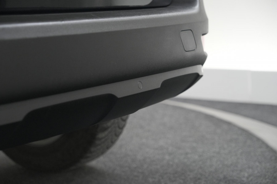 Peugeot 5008 PureTech 130 EAT8 Active | 7 Zitplaatsen | Camera | Navigatie | Apple Carplay | Parkeersensoren