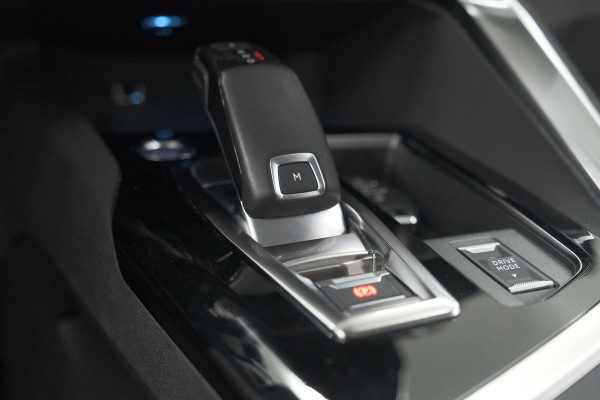 Peugeot 5008 PureTech 130 EAT8 Active | 7 Zitplaatsen | Camera | Navigatie | Apple Carplay | Parkeersensoren