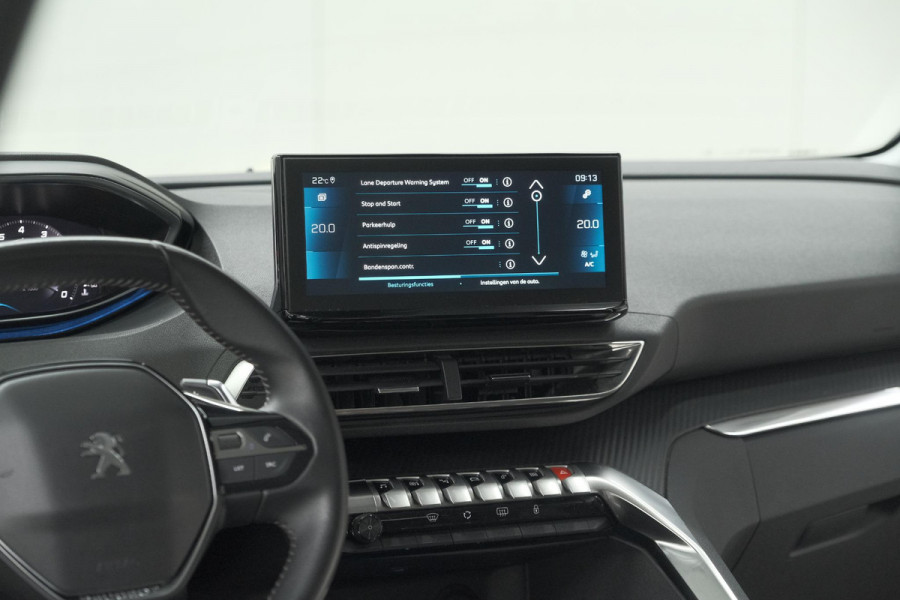 Peugeot 5008 PureTech 130 EAT8 Active | 7 Zitplaatsen | Camera | Navigatie | Apple Carplay | Parkeersensoren
