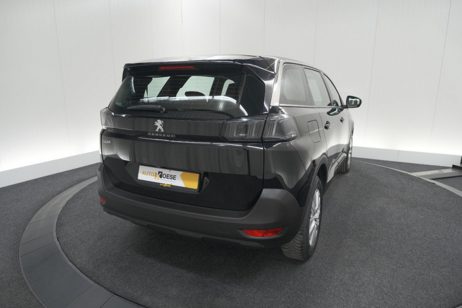 Peugeot 5008 PureTech 130 EAT8 Active | 7 Zitplaatsen | Camera | Navigatie | Apple Carplay | Parkeersensoren
