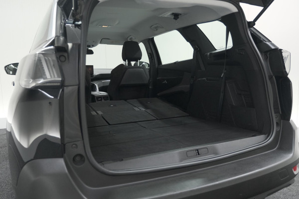 Peugeot 5008 PureTech 130 EAT8 Active | 7 Zitplaatsen | Camera | Navigatie | Apple Carplay | Parkeersensoren