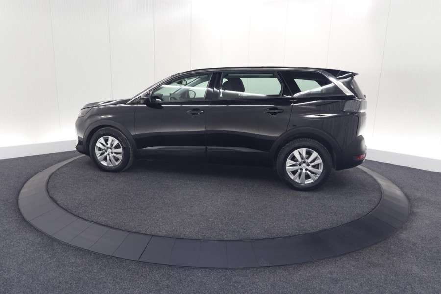 Peugeot 5008 PureTech 130 EAT8 Active | 7 Zitplaatsen | Camera | Navigatie | Apple Carplay | Parkeersensoren