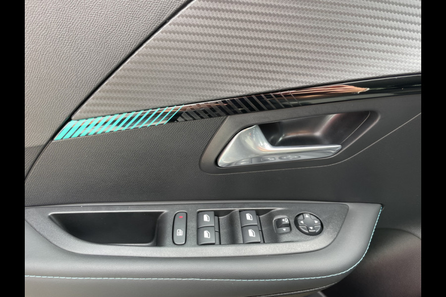 Peugeot 208 1.2 PureTech Allure Pack | Camera | Parkeersensoren | Licht/Regen sensor