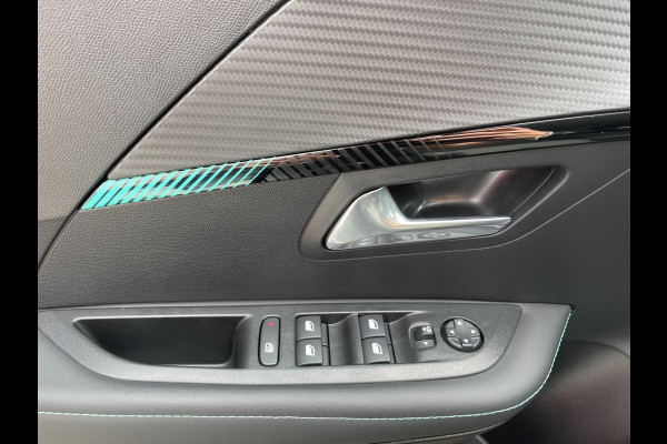 Peugeot 208 1.2 PureTech Allure Pack | Camera | Parkeersensoren | Licht/Regen sensor