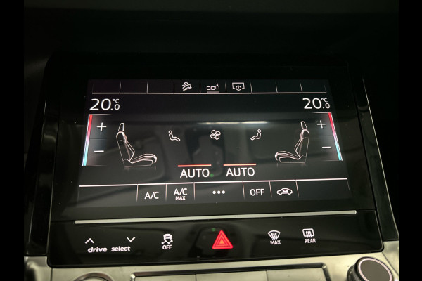 Audi e-tron 50 quattro Launch edition 71 kWh | Luchtvering | Parkeersensoren voor en achter | Aluminium dakreling | SoH (batterijcheck) 90,5 % score!