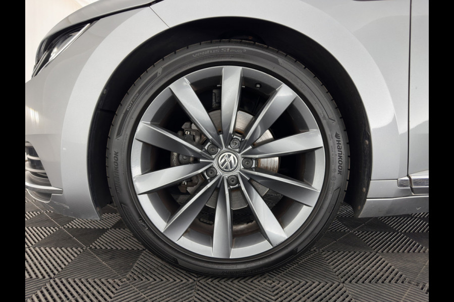 Volkswagen Arteon 2.0 TDI Elegance Business (INCL-BTW) Aut. *PANO | LEATHER-ALCANTARA | FULL-LED | DIGI-COCKPIT | CAMERA | KEYLESS | NAVI-FULLMAP |  ADAPTIVE-CRUISE | PRIVACY-GLASS | HEATED-COMFORTSEATS | 19''ALU*