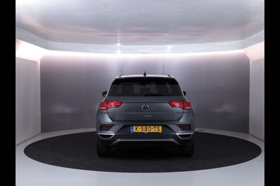 Volkswagen T-Roc 1.0 TSI Style 115 pk | Navigatie | Parkeersensoren | Autom. airco | Adaptieve cruise control | Apple Carplay/Android Auto | Volkswagen T-Roc 1.0 TSI Style 115 pk | Navigatie | Parkeersensoren | Autom. airco | Adaptieve cruise control | Apple Carplay/Android Auto |