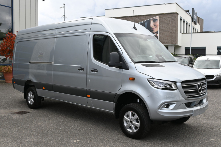 Mercedes-Benz Sprinter 319 CDI 4x4 L3H2 Select 2800 kg trekhaak, Geveerde stoel, LED