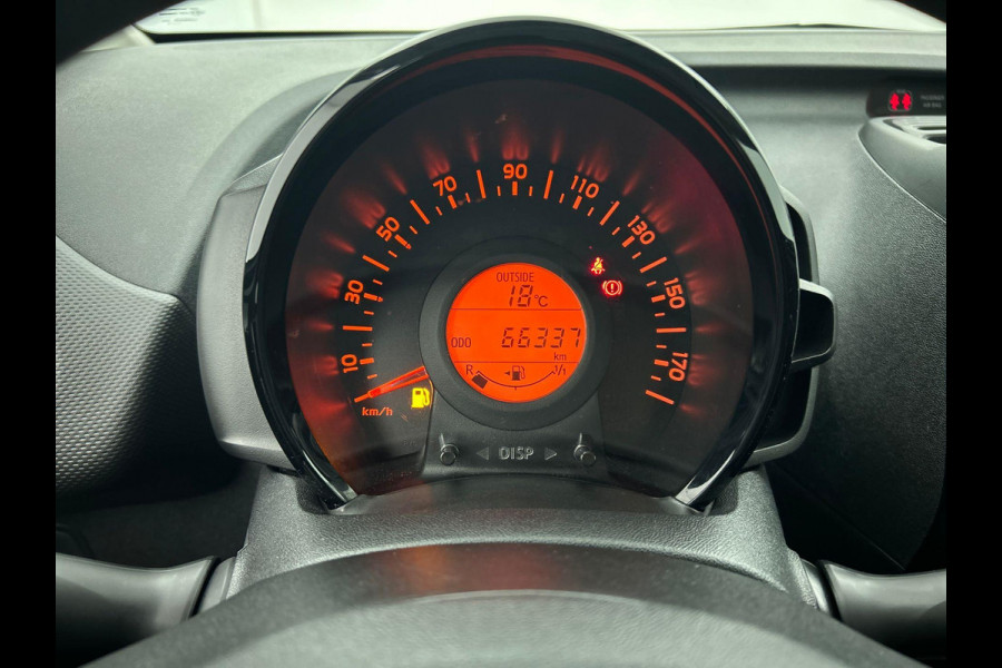 Citroën C1 1.0 VTi Feel Airco Navi Carplay Camera 5-DRS NL Auto