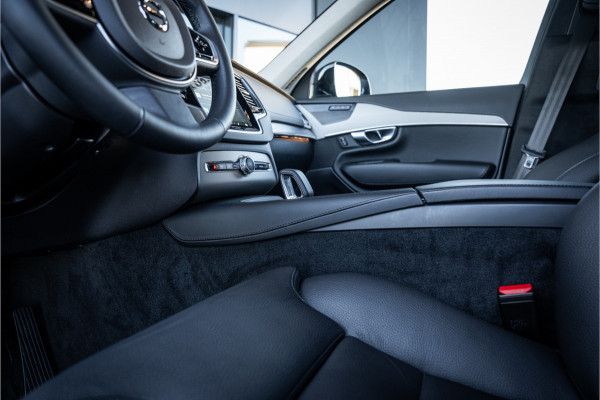 Volvo XC90 2.0 T8 Recharge AWD Ultra Dark - Panorama | H&K | Memory | 360 Camera | HUD | Keyless