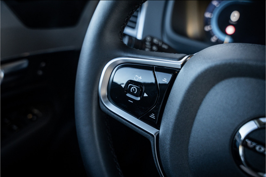 Volvo XC90 2.0 T8 Recharge AWD Ultra Dark - Panorama | H&K | Memory | 360 Camera | HUD | Keyless