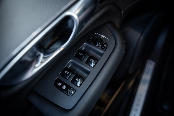 Volvo XC90 2.0 T8 Recharge AWD Ultra Dark - Panorama | H&K | Memory | 360 Camera | HUD | Keyless