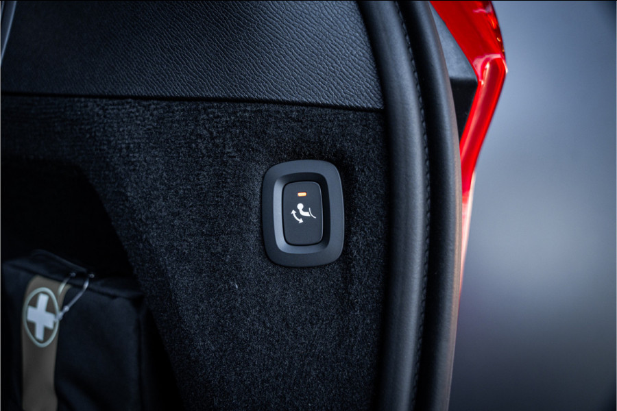 Volvo XC90 2.0 T8 Recharge AWD Ultra Dark - Panorama | H&K | Memory | 360 Camera | HUD | Keyless