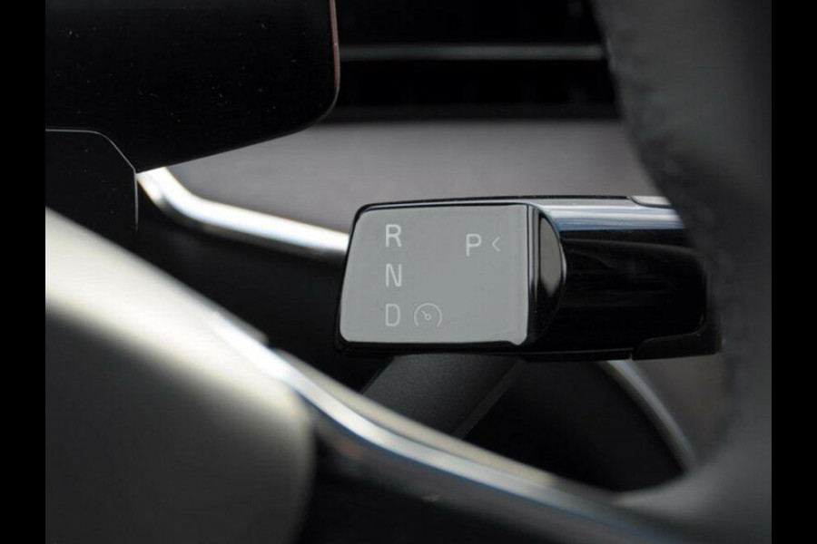 Volvo EX90 Twin Performance 517PK Automaat Ultra 7p. 111 kWh Panoramadak / Luchtvering / Head-up display / Stoelverwarming en stuurwielverwarming / Massagestoelen / Memory seats / Adaptive cruise control / 360 Camera / elektrische achterklep