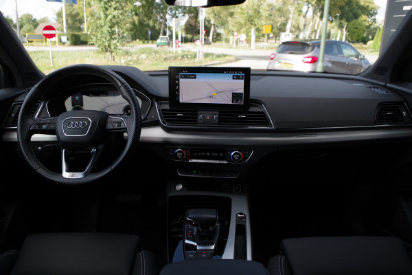 Audi Q5 55 TFSI e Quattro Competition 367 PK PHEV, Panoramadak, Luchtvering, RS-Leder, B&O Sound, Luchtvering, Adap. Cruise Control, 360