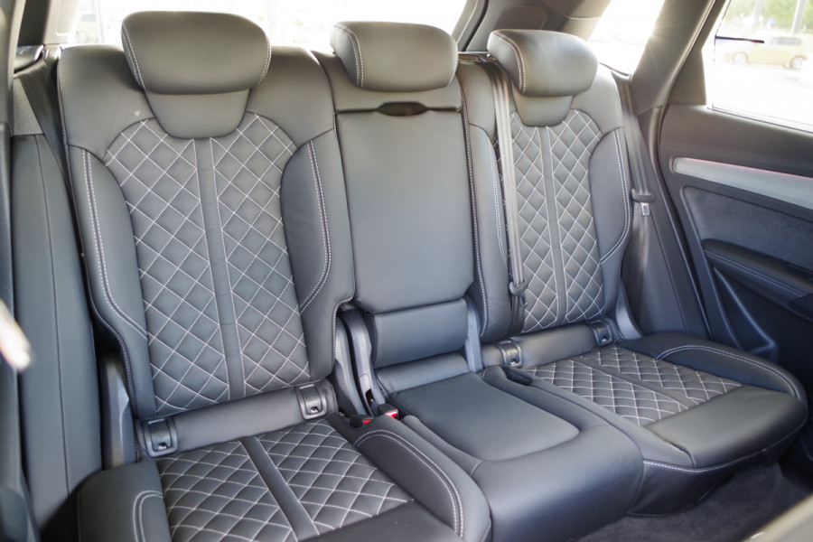 Audi Q5 55 TFSI e Quattro Competition 367 PK PHEV, Panoramadak, Luchtvering, RS-Leder, B&O Sound, Luchtvering, Adap. Cruise Control, 360