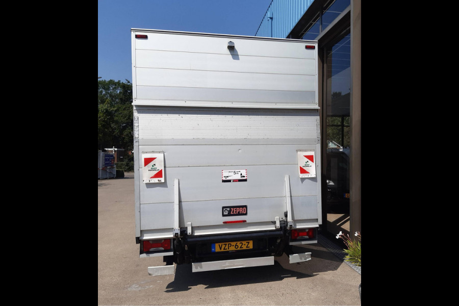 Iveco Daily 35S14 Autm. Airco Cruisecontrol Laadklep Zijdeur Dakspoiler Hoge laadbak