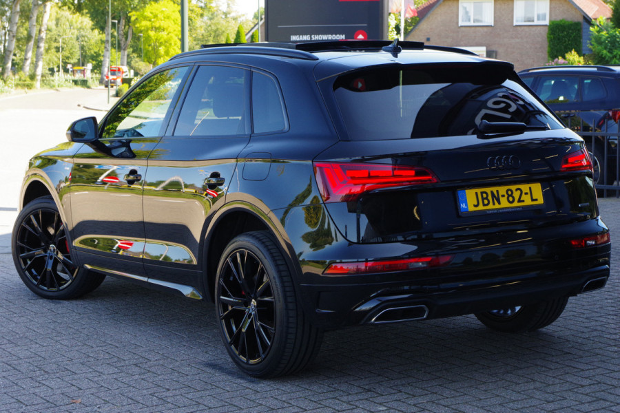 Audi Q5 55 TFSI e Quattro Competition 367 PK PHEV, Panoramadak, RS-Leder, Matrix-LED, Memory, B&O Sound, Head-Up Audi Q5 55 TFSI e Quattro Competition 367 PK PHEV, Panoramadak, RS-Leder, Matrix-LED, Memory, B&O Sound, Head-Up