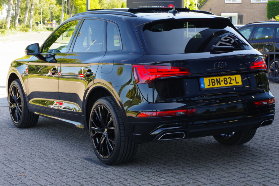 Audi Q5 55 TFSI e Quattro Competition 367 PK PHEV, Panoramadak, RS-Leder, Matrix-LED, Memory, B&O Sound, Head-Up Audi Q5 55 TFSI e Quattro Competition 367 PK PHEV, Panoramadak, RS-Leder, Matrix-LED, Memory, B&O Sound, Head-Up