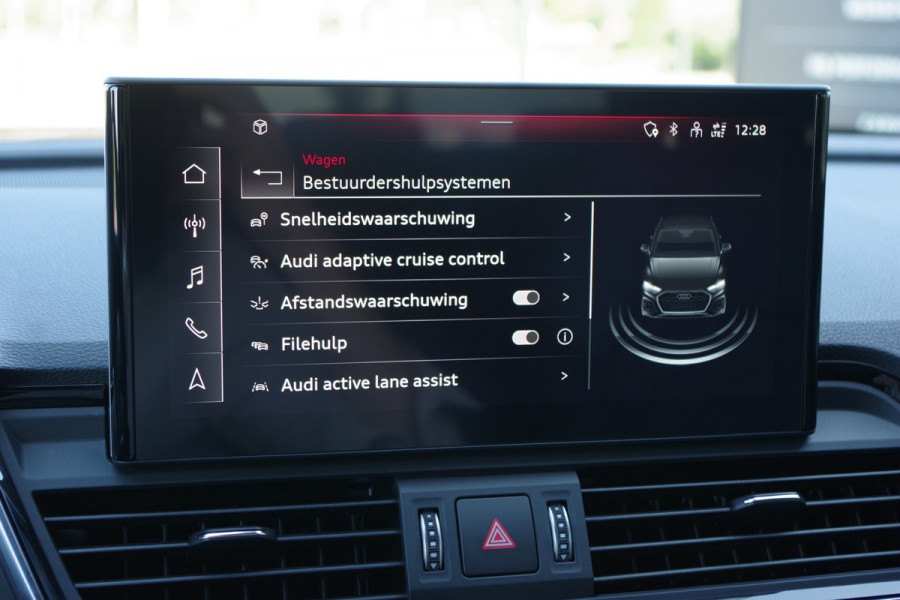 Audi Q5 55 TFSI e Quattro Competition 367 PK PHEV, Panoramadak, RS-Leder, Matrix-LED, Memory, B&O Sound, Head-Up Audi Q5 55 TFSI e Quattro Competition 367 PK PHEV, Panoramadak, RS-Leder, Matrix-LED, Memory, B&O Sound, Head-Up