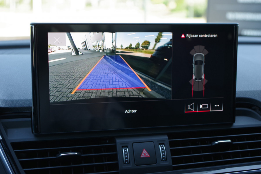 Audi Q5 55 TFSI e Quattro Competition 367 PK PHEV, Panoramadak, RS-Leder, Matrix-LED, Memory, B&O Sound, Head-Up Audi Q5 55 TFSI e Quattro Competition 367 PK PHEV, Panoramadak, RS-Leder, Matrix-LED, Memory, B&O Sound, Head-Up