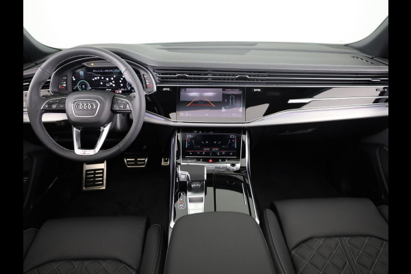 Audi Q8 55 TFSI e quattro Pro Line S 394pk | Panoramadak | B&O | Vierwielbesturing | Ass.Plus.Remote | Sportstoel Plus | 23'' inch Zwart | Trekhaak |