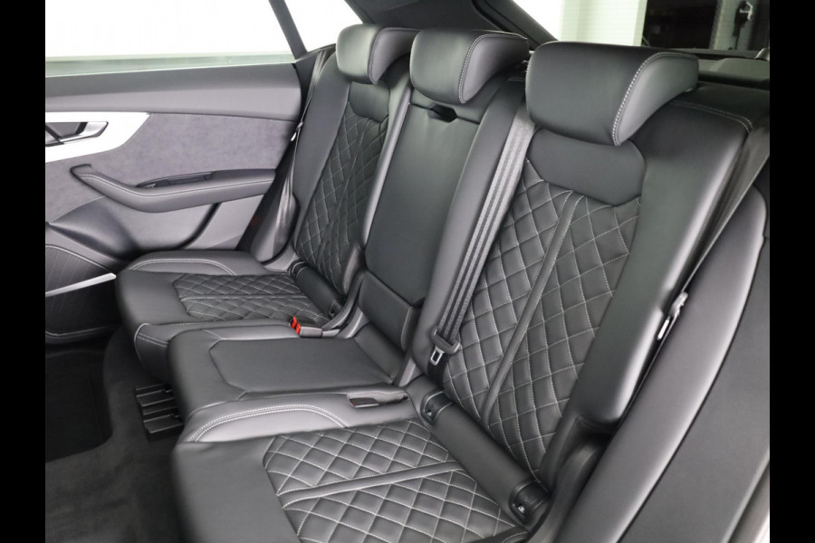 Audi Q8 55 TFSI e quattro Pro Line S 394pk | Panoramadak | B&O | Vierwielbesturing | Ass.Plus.Remote | Sportstoel Plus | 23'' inch Zwart | Trekhaak |