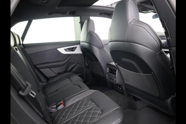 Audi Q8 55 TFSI e quattro Pro Line S 394pk | Panoramadak | B&O | Vierwielbesturing | Ass.Plus.Remote | Sportstoel Plus | 23'' inch Zwart | Trekhaak |