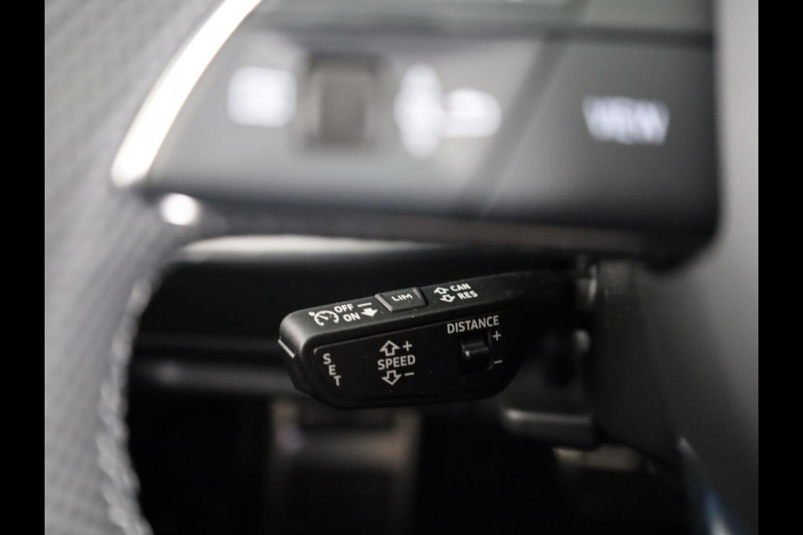 Audi Q8 55 TFSI e quattro Pro Line S 394pk | Panoramadak | B&O | Vierwielbesturing | Ass.Plus.Remote | Sportstoel Plus | 23'' inch Zwart | Trekhaak |