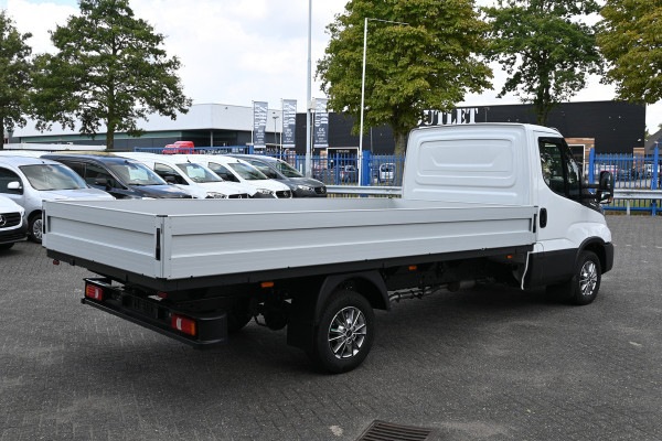 Iveco Daily 35S18H 3.0L Open laadbak Facelift, LED, ACC, Geveerde stoel, Camera