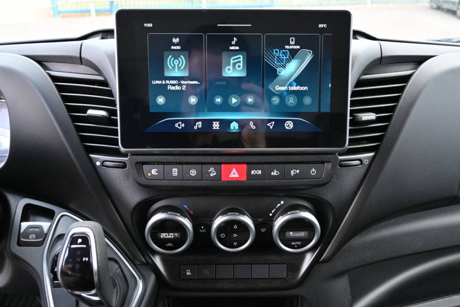 Iveco Daily 35S18H 3.0L Open laadbak Facelift, LED, ACC, Geveerde stoel, Camera