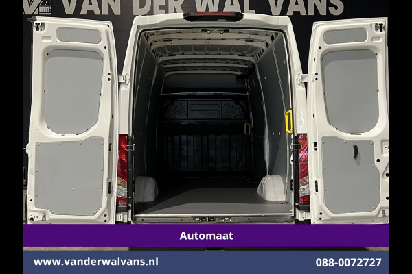 Iveco Daily 35S14V 136pk Automaat 3500kg Trekhaak L2H2 Euro6 Airco | Navigatie | LED | Cruisecontrol Chauffeursstoel, Camera | Bijrijdersbank
