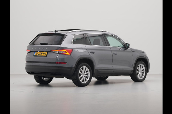 Škoda Kodiaq 1.5 150 TSI Limited Business Edition Panorama Navigatie Carplay Sideassist Stoelverwarming