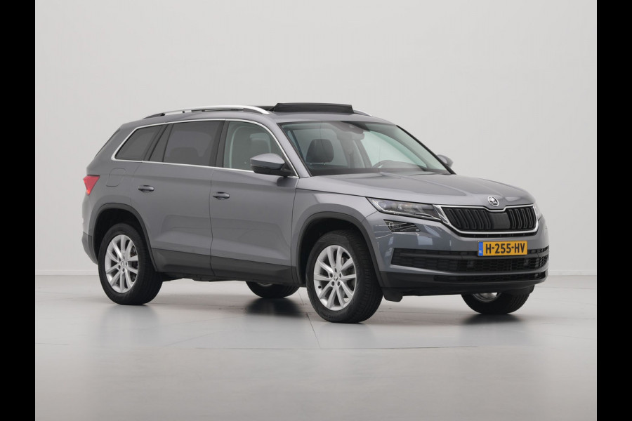 Škoda Kodiaq 1.5 150 TSI Limited Business Edition Panorama Navigatie Carplay Sideassist Stoelverwarming