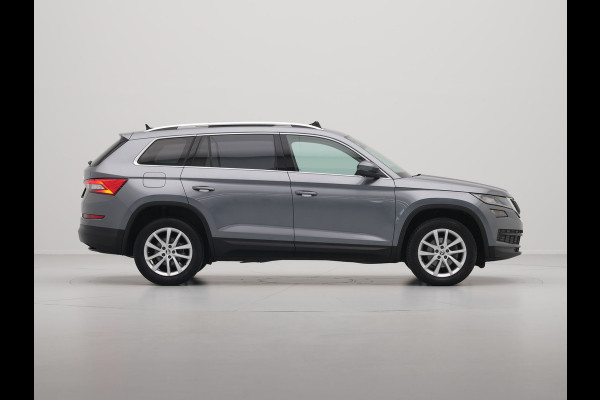 Škoda Kodiaq 1.5 150 TSI Limited Business Edition Panorama Navigatie Carplay Sideassist Stoelverwarming