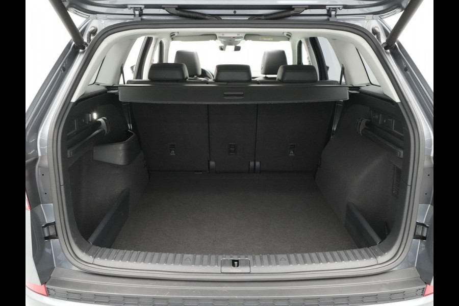 Škoda Kodiaq 1.5 150 TSI Limited Business Edition Panorama Navigatie Carplay Sideassist Stoelverwarming