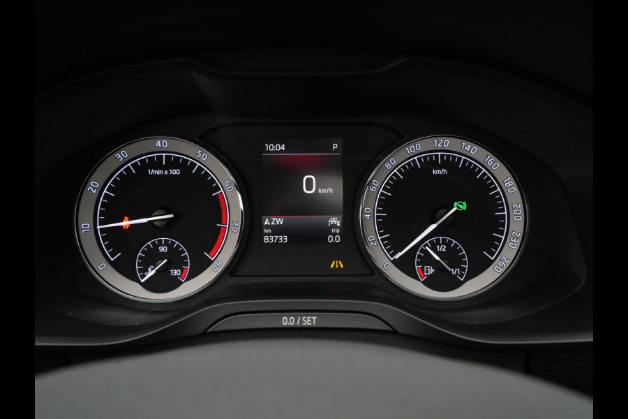 Škoda Kodiaq 1.5 150 TSI Limited Business Edition Panorama Navigatie Carplay Sideassist Stoelverwarming