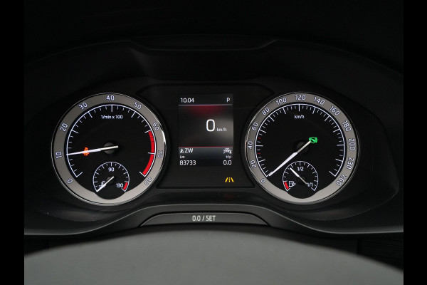 Škoda Kodiaq 1.5 150 TSI Limited Business Edition Panorama Navigatie Carplay Sideassist Stoelverwarming