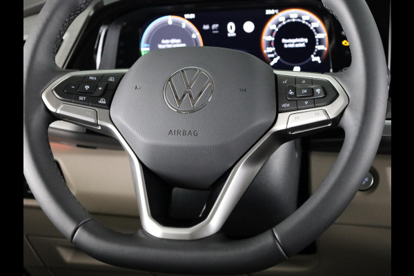 Volkswagen Multivan Bulli Edition L2 1.5 eHybrid EU6 180 kW (245pk) 31