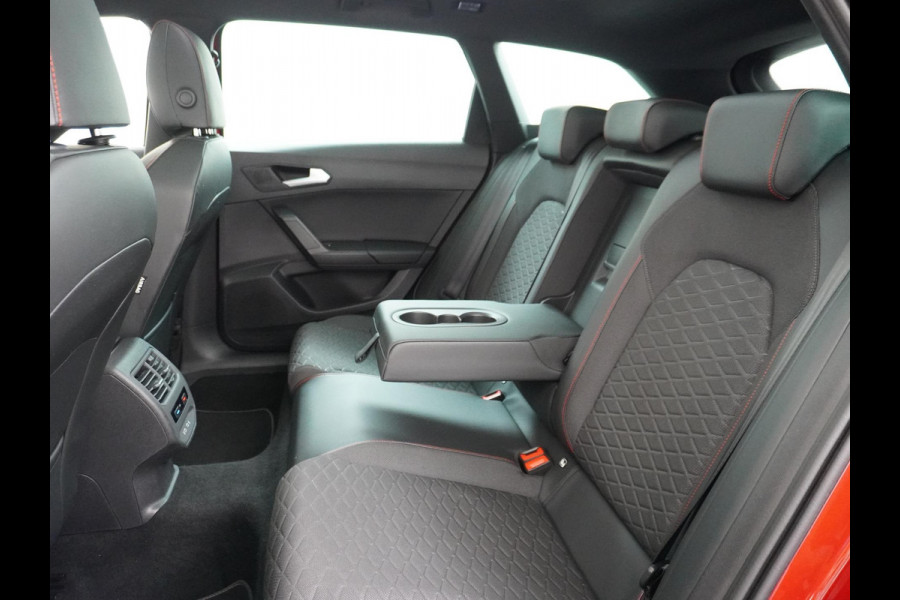 Seat Leon Sportstourer 1.4 TSI eHybrid PHEV FR Business Intense VAN: 28.900,- VOOR: 25.877,- UW HERFSTVOORDEEL: 3.023,- PANORAMADAK | DEALER ONDERHOUDEN | RIJKLAARPRIJS INCL. 12MND BOVAG