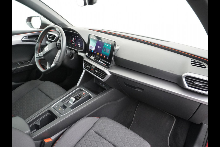 Seat Leon Sportstourer 1.4 TSI eHybrid PHEV FR Business Intense VAN: 28.900,- VOOR: 25.877,- UW HERFSTVOORDEEL: 3.023,- PANORAMADAK | DEALER ONDERHOUDEN | RIJKLAARPRIJS INCL. 12MND BOVAG